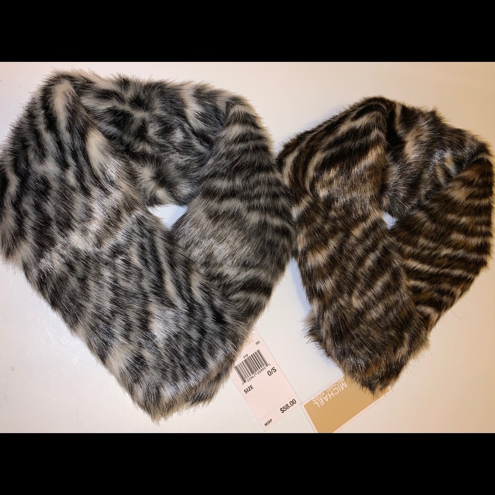 Michael Kors faux fur collar